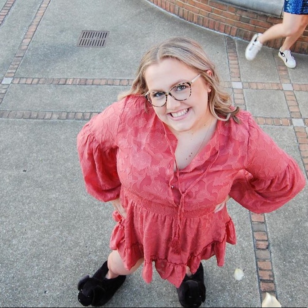 Meet your Posher, Emmie Kate